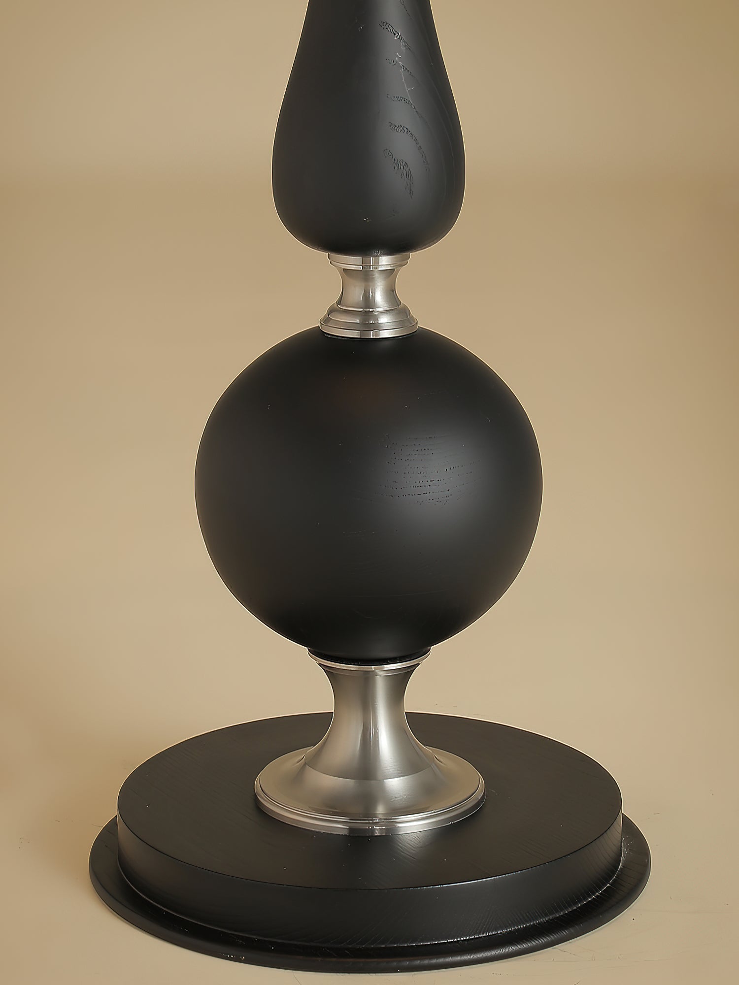 Belfort Classic Floor Lamp