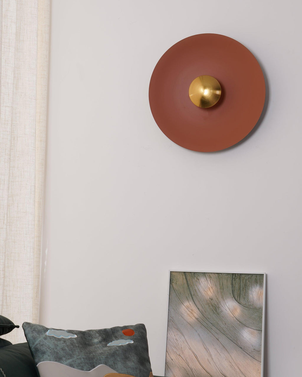 Simplicity Glow Plug-in Wall Light