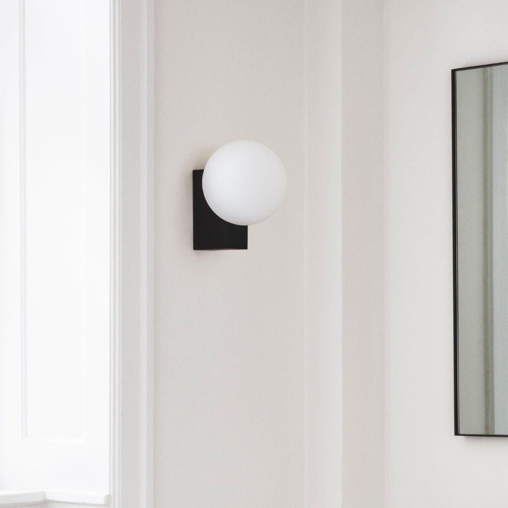Fusion Wall Lamp