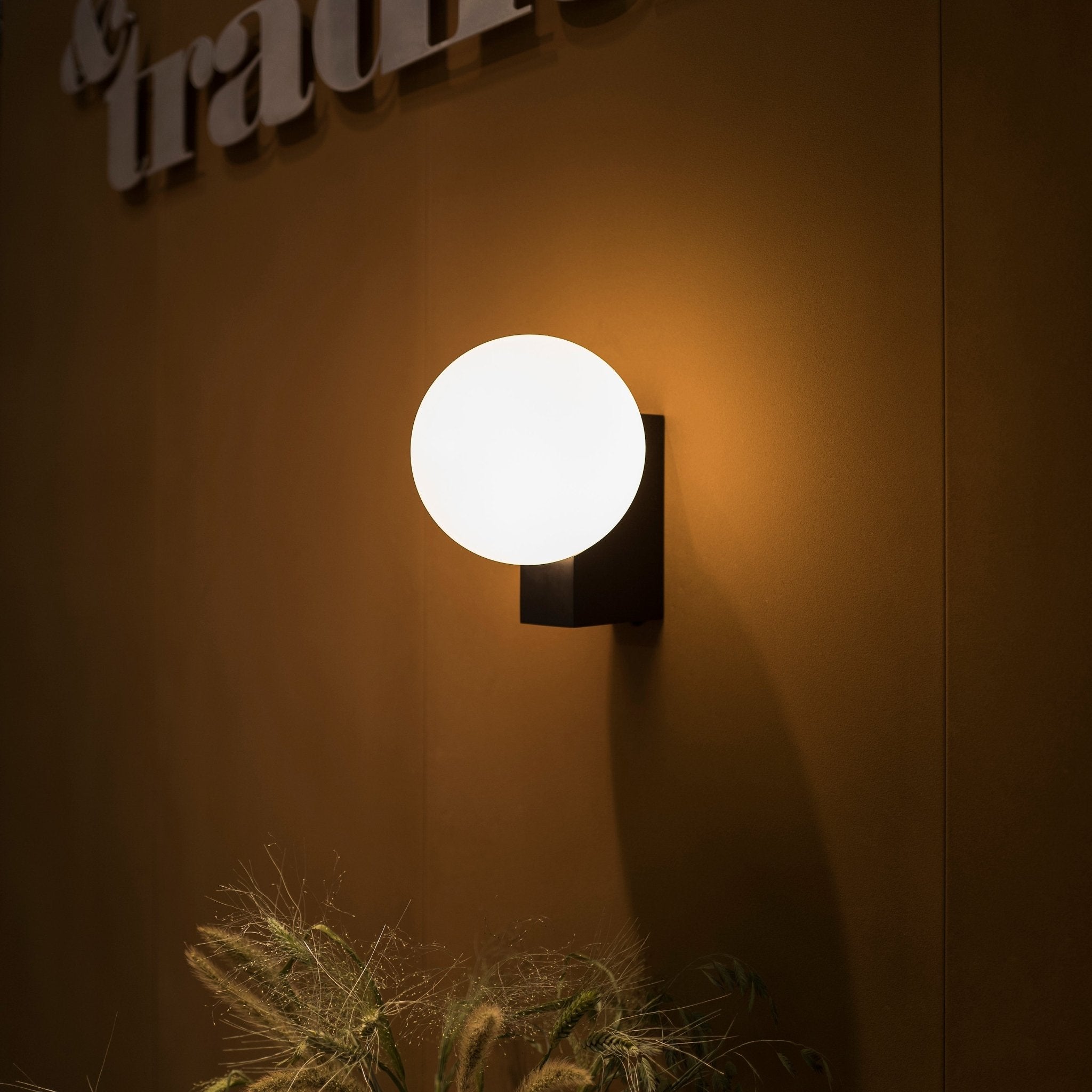 Fusion Wall Lamp
