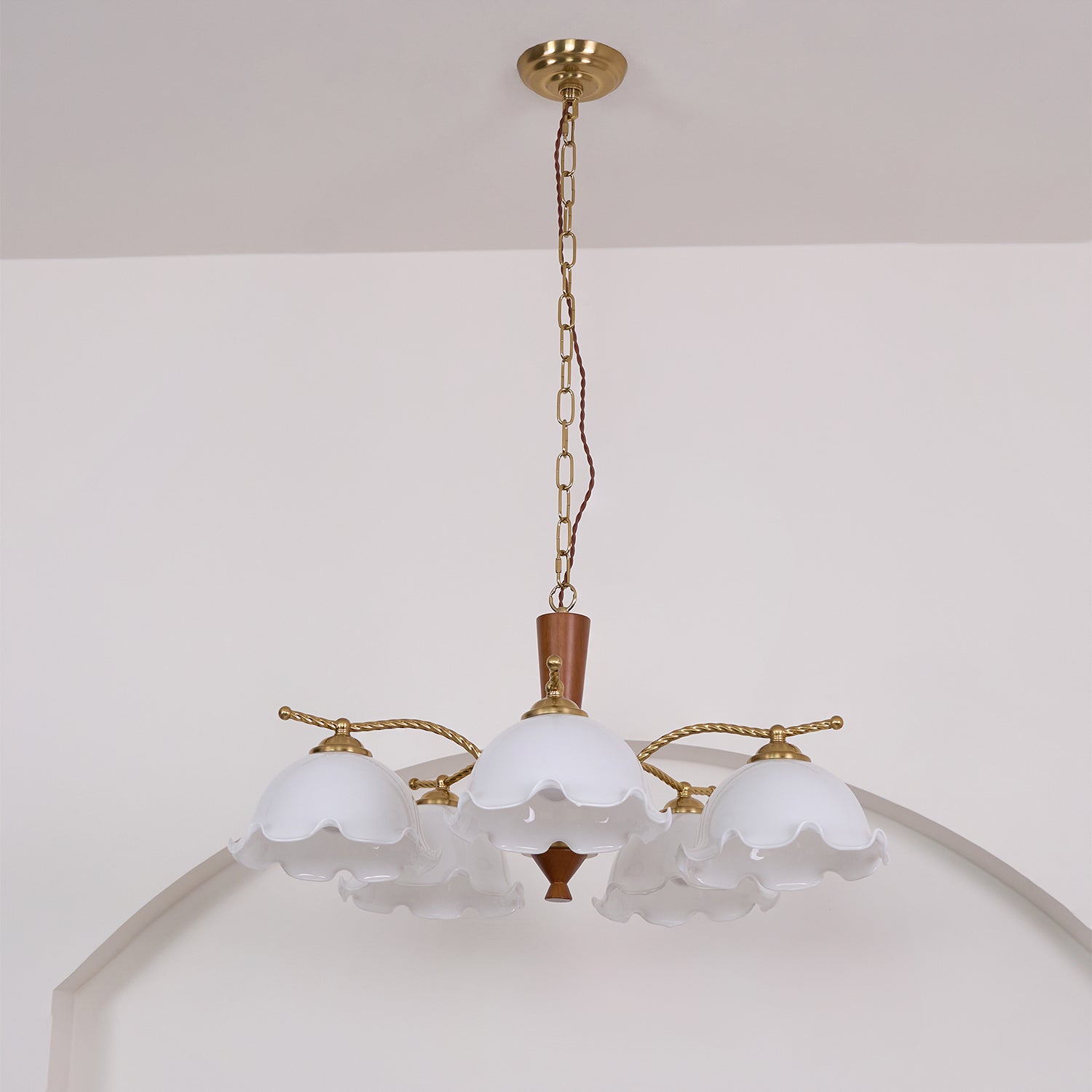 Milky Flower Chandelier