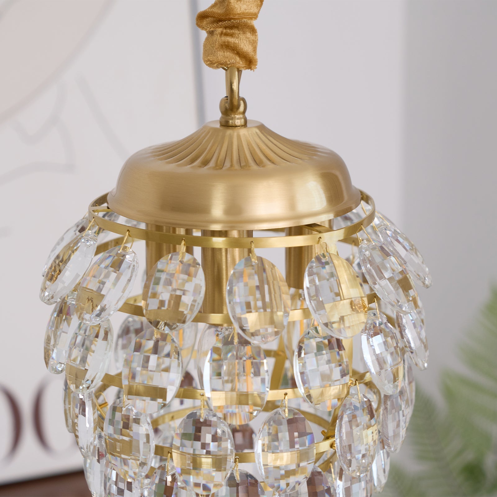 Roxanne Crystal Pendant Light