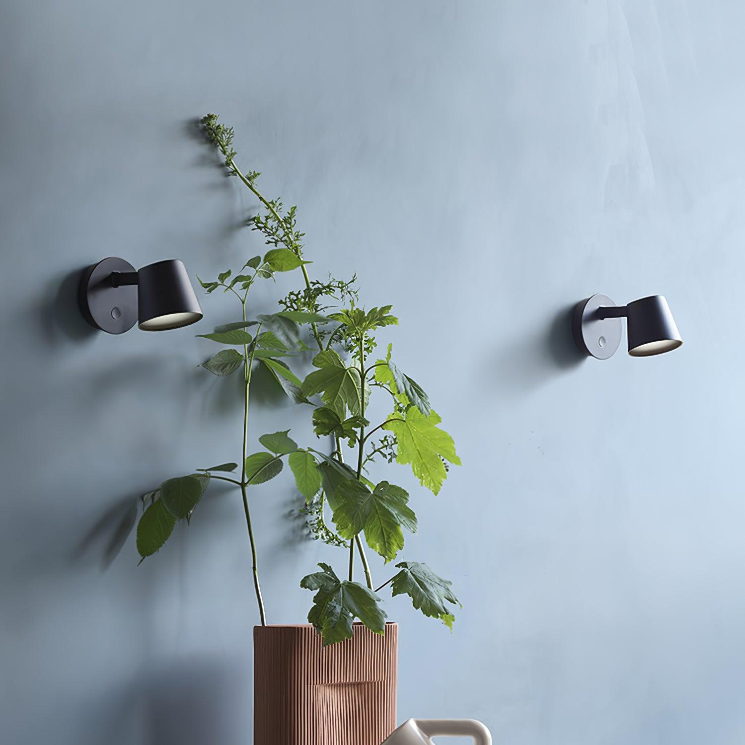 Core Wall Lamp