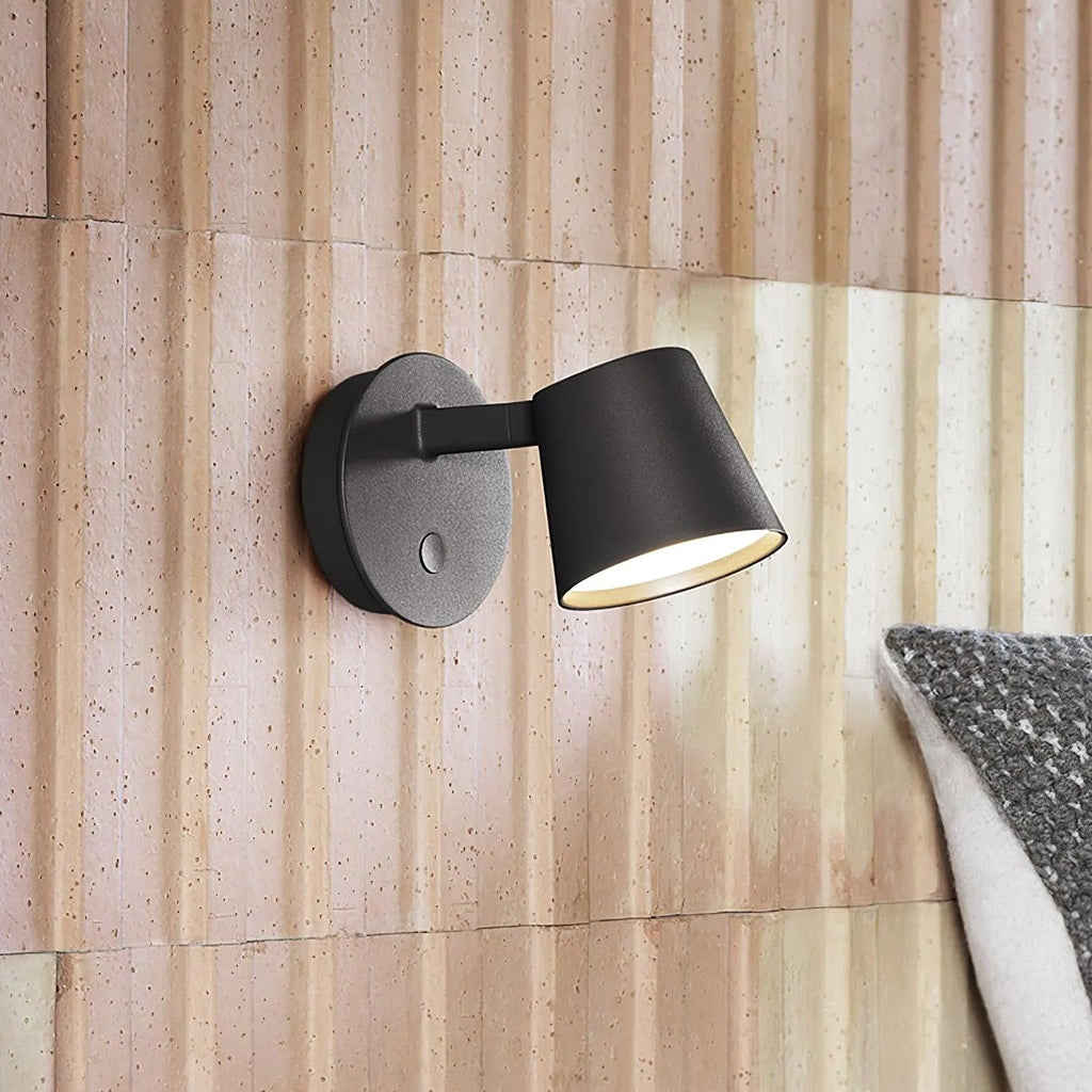 Core Wall Lamp