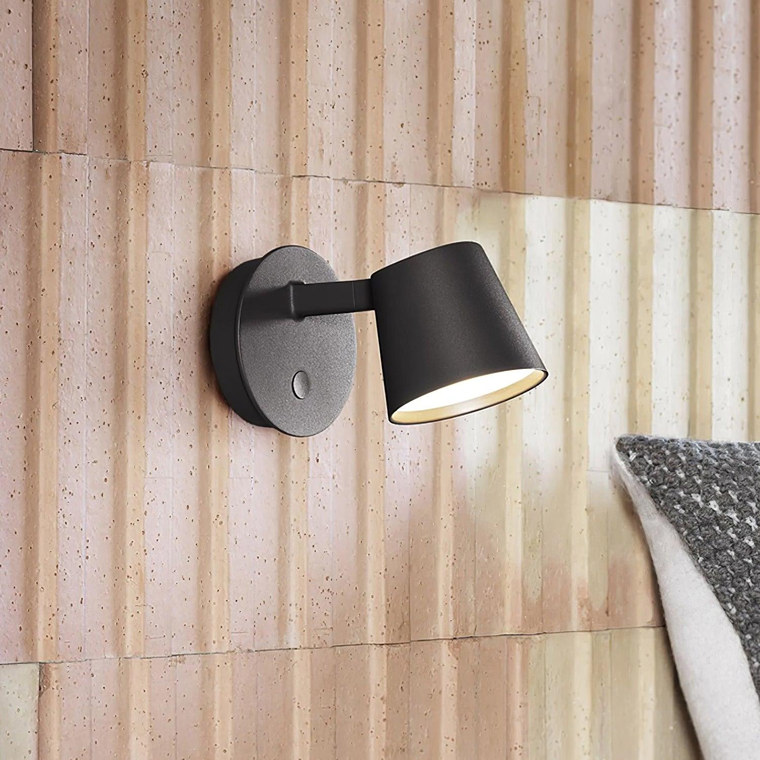Core Wall Lamp