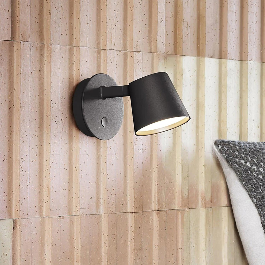 Core Wall Lamp