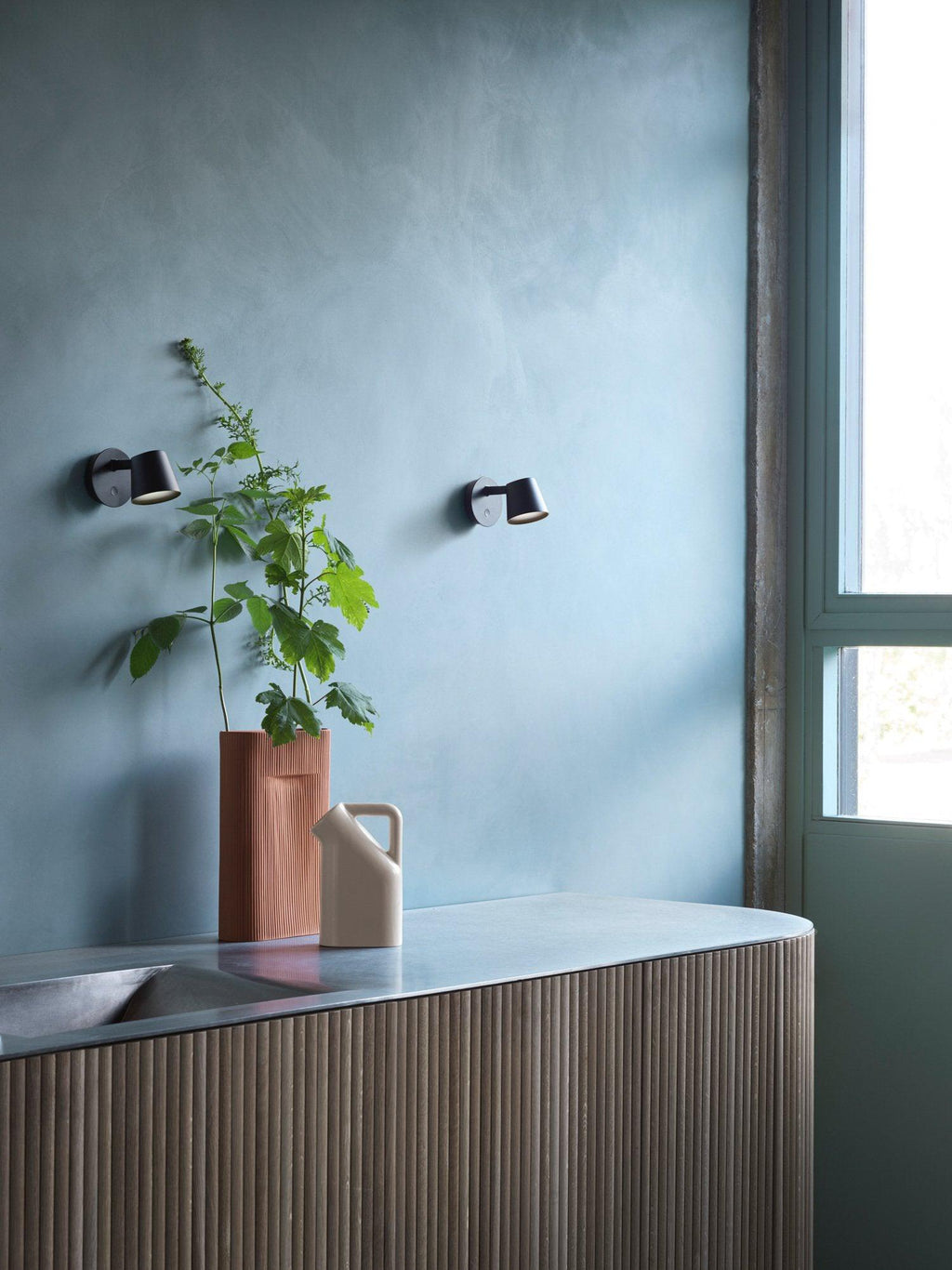 Core Wall Lamp