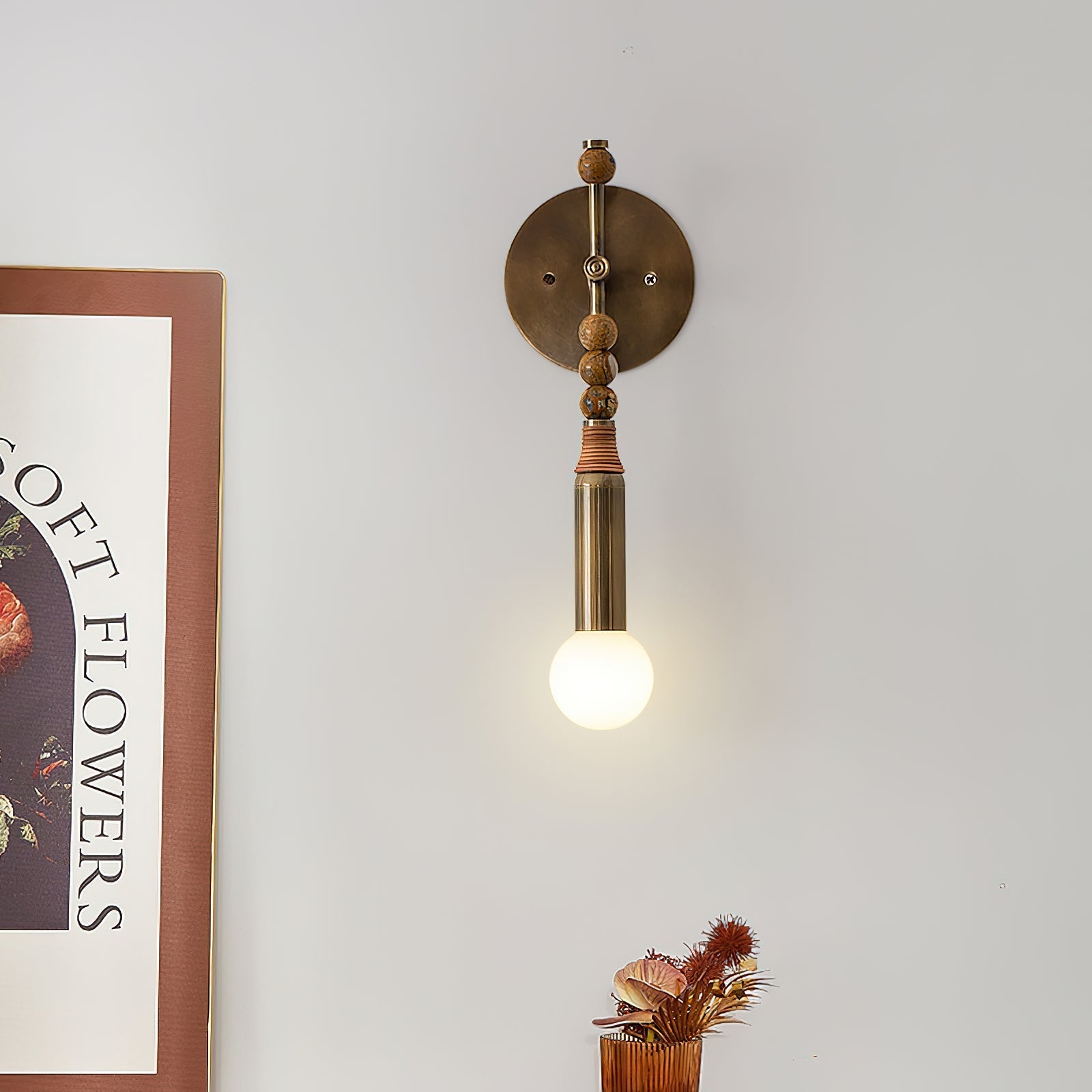Toam Plug-in Wall Lamp